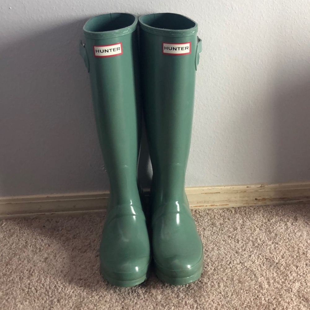 HUNTER BOOTS